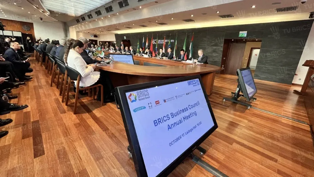 v-rossii-podveli-itogi-raboty-delovogo-soveta-briks2.jpg v-rossii-podveli-itogi-raboty-delovogo-soveta-briks2.jpg