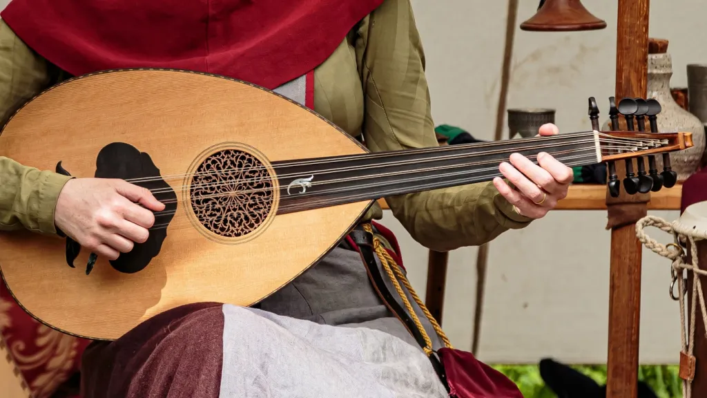 v-ulyanovske-proshel-festival-traditsionnykh-muzykalnykh-instrumentov-brics-1.jpg v-ulyanovske-proshel-festival-traditsionnykh-muzykalnykh-instrumentov-brics-1.jpg