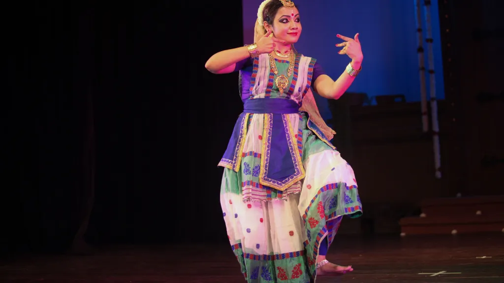 Kuchipudi-dance.jpg