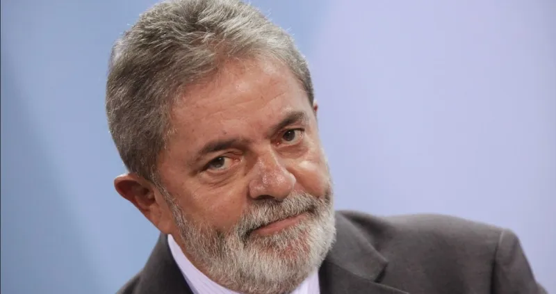 Lula da Silva begins presidential tour of Brazilian states.jpg Lula da Silva begins presidential tour of Brazilian states.jpg
