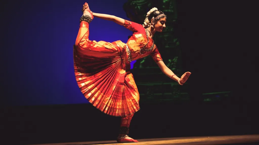 from-kuchipudi-to-ballet-similarities-between-indian-classical-dance-and-russian-ballet.jpg